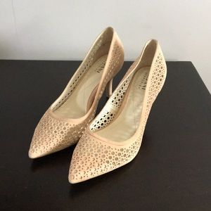 Beautiful never been worn heels!